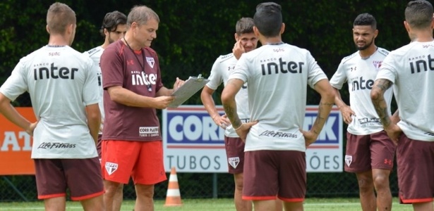 São Paulo FC - Hoje o Tricolor enfrenta o Atlético Paranaense, às