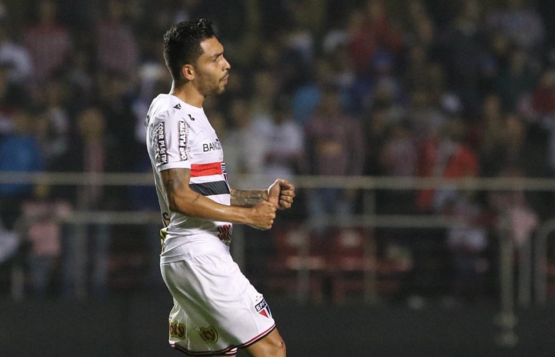 Leia mais sobre o artigo André Hernan, do SporTV, desmente boato sobre Petros devolver o salário