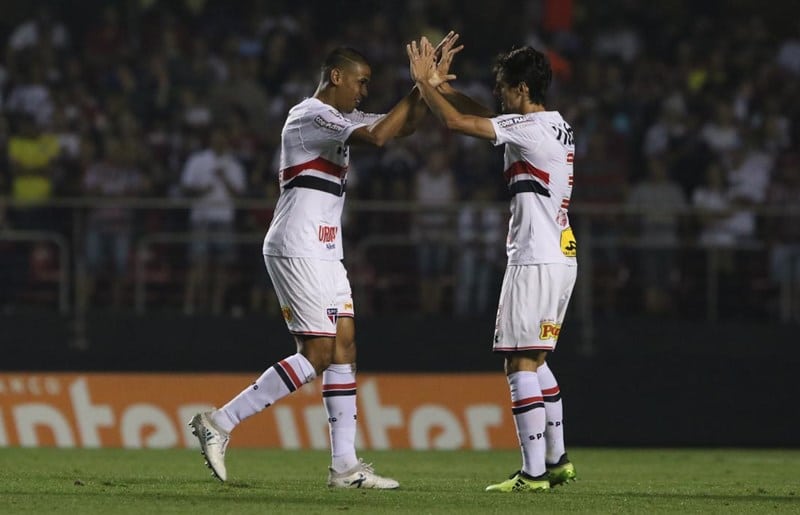 Leia mais sobre o artigo Dois desfalques e uma dúvida: a dor de cabeça para o jogo contra o Galo