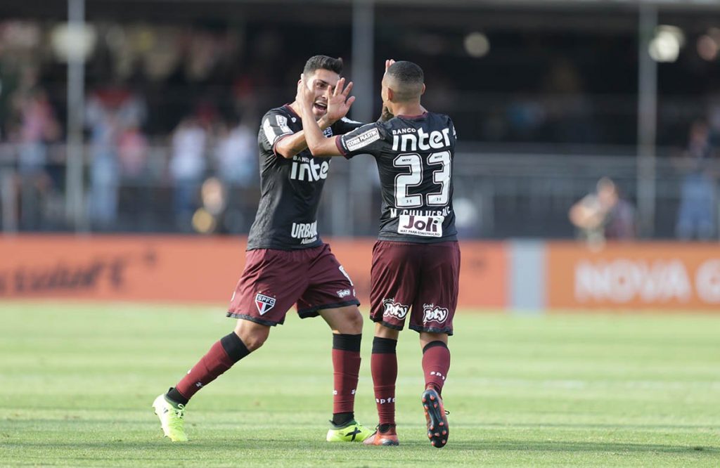 Leia mais sobre o artigo Petros pede reconhecimento: “Foi nossa quarta partida sem perder, isso tem que ser destacado”