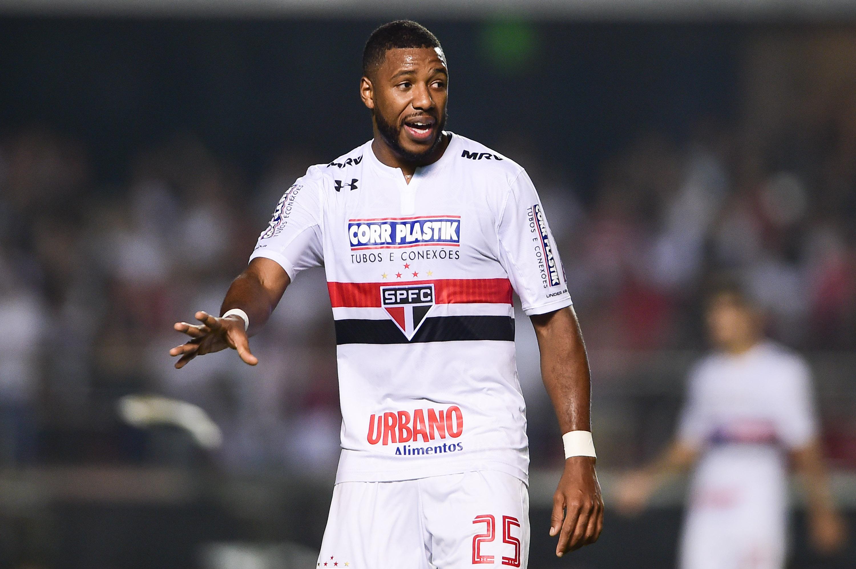 Leia mais sobre o artigo Jucilei fala sobre disputa com Gomez e agradece carinho da torcida