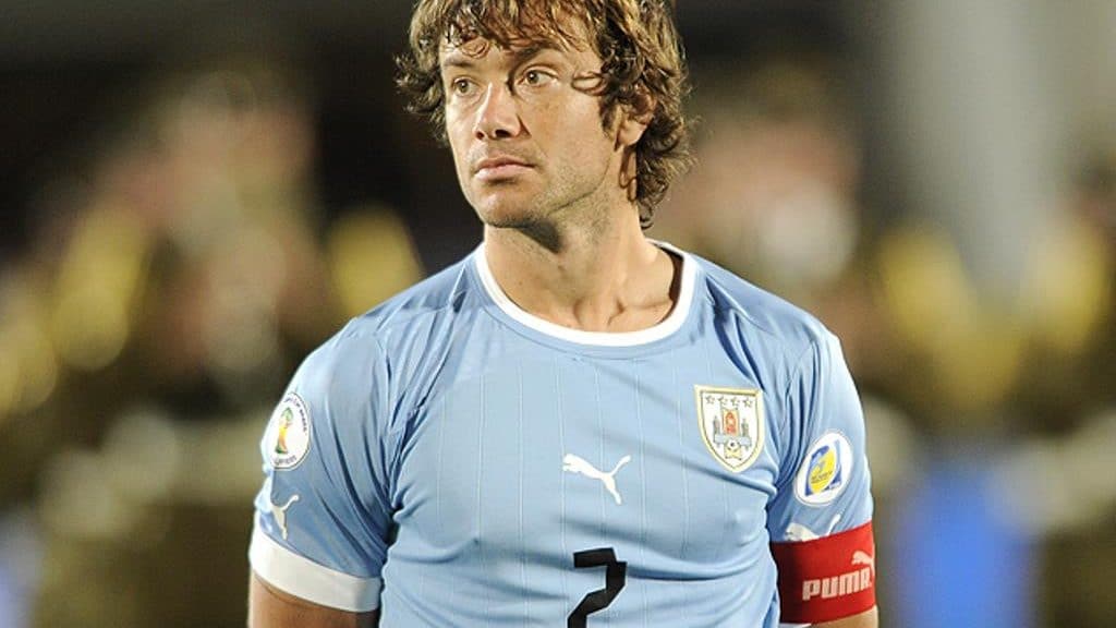 Leia mais sobre o artigo Lugano viaja para defender movimento no Uruguai