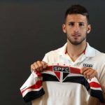 Toró trocando de clube e proposta por Calleri