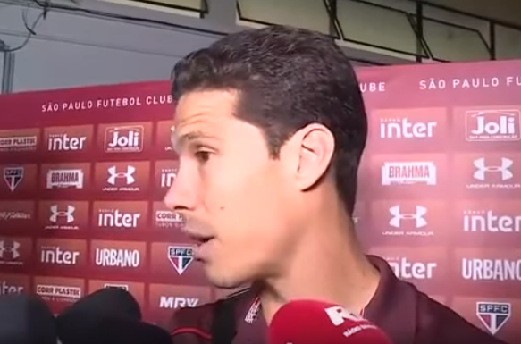 Leia mais sobre o artigo Hernanes fala sobre elogio do Tite, mas foca no São Paulo e diz que não é momento de discutir permanência