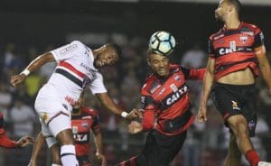 Read more about the article Jucilei pede concentração contra o Atlético-GO: ‘São os jogos mais difíceis’