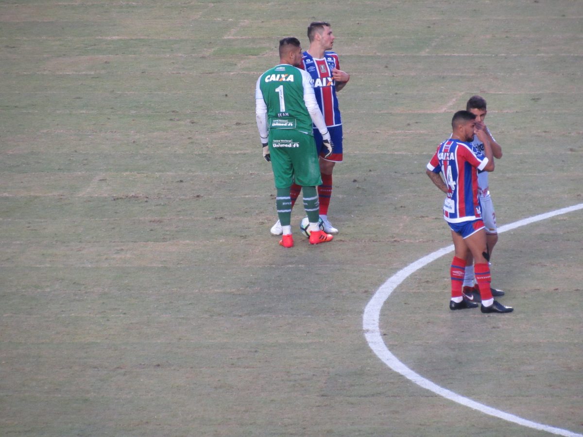 Leia mais sobre o artigo Na mira do São Paulo e com nome gritado no Morumbi, Jean diz: “Estou deixando para o meu empresário resolver junto com a diretoria do Bahia”