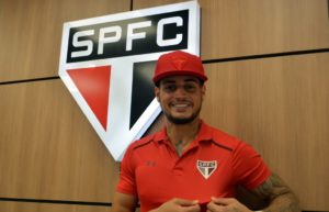 Read more about the article (Oficial) Goleiro Jean assina com o Tricolor Paulista!