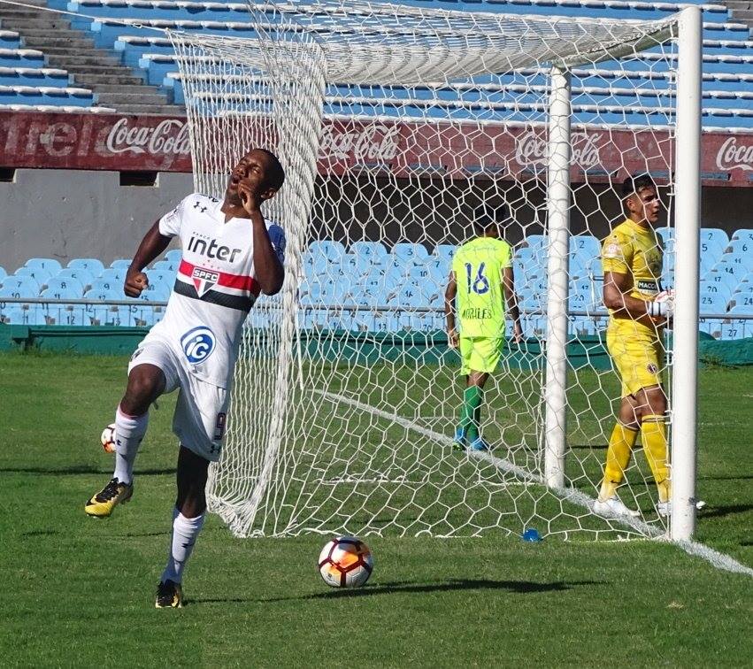 Leia mais sobre o artigo Defendendo título, São Paulo estreia com goleada na Libertadores Sub-20; Toró e Gabriel Novaes são os destaques