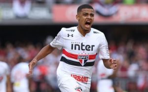 Read more about the article Convocação pode tirar Brenner de jogos decisivos do São Paulo no Campeonato Paulista; Entenda