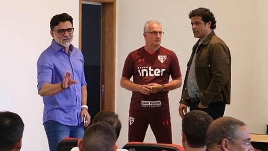 Leia mais sobre o artigo Raí confia em reação do time e dá autonomia a Dorival Jr