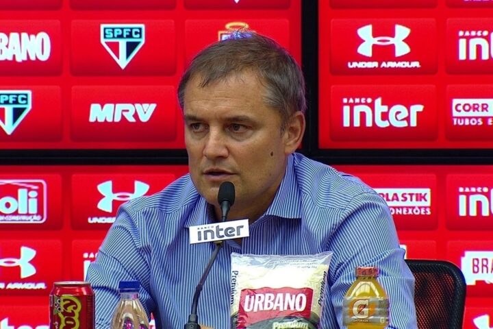 Diego Aguirre elogia Régis, comenta choro de Brenner, valoriza triunfo, mas admite: “Não jogamos bem”
