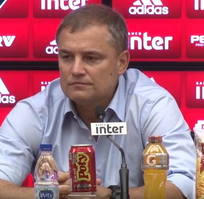 Leia mais sobre o artigo Aguirre explica mudanças no time, comemora momento, mas relata: “Temos que melhorar o que estamos fazendo”