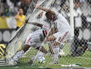 Leia mais sobre o artigo Jovens promovidos e empate que custou duas posições: A semana do São Paulo