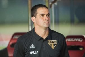 Read more about the article Jardine não será mais técnico do São Paulo, mas diretoria pretende mantê-lo no clube