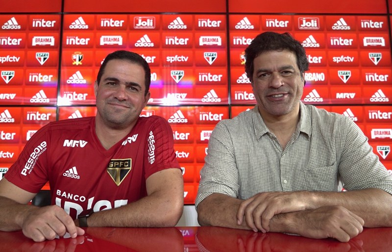 Leia mais sobre o artigo São Paulo oficializa André Jardine como técnico em 2019