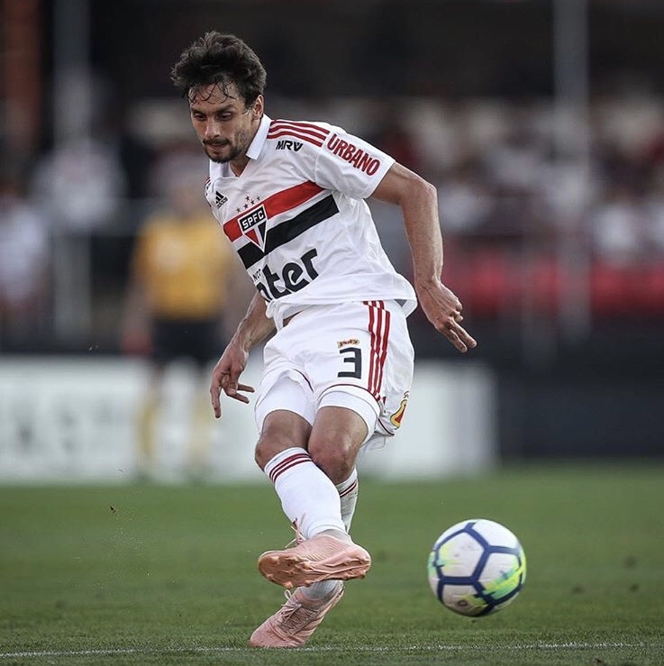 Leia mais sobre o artigo São Paulo vende Rodrigo Caio ao Flamengo antes da virada do ano