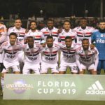 Na estreia de 2019, São Paulo vacila defensivamente e perde para o Eintracht Frankfurt