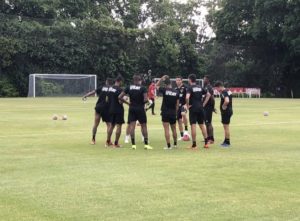 Leia mais sobre o artigo Jardine mostra sua suposta equipe para enfrentar o Mirassol, Nenê treina na equipe titular e o Profeta fica treinando na academia