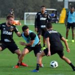 Curtinhas do treino – Jardine comanda treino tático e esboça titulares e reservas