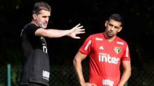 Read more about the article Mancini fala sobre Diego Souza, enquanto presidente do Sport mostra otimismo e pressiona negociação