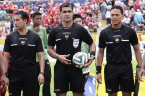 Leia mais sobre o artigo De olho no apito – Experiente árbitro equatoriano comanda São Paulo e Talleres no Morumbi
