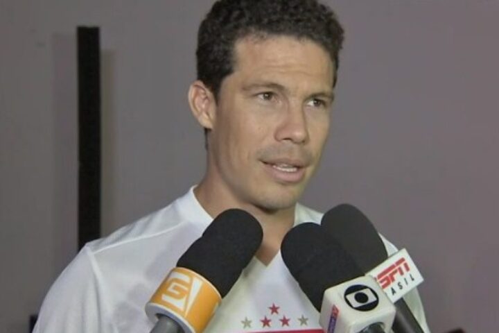 Hernanes comemora vinda do Pato, elogia momento do time e torce pela continuidade