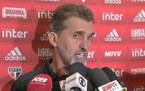 Read more about the article Mancini nega acusações de Jean, e lamenta exibição do São Paulo: “O jogo de hoje foi muito ruim”