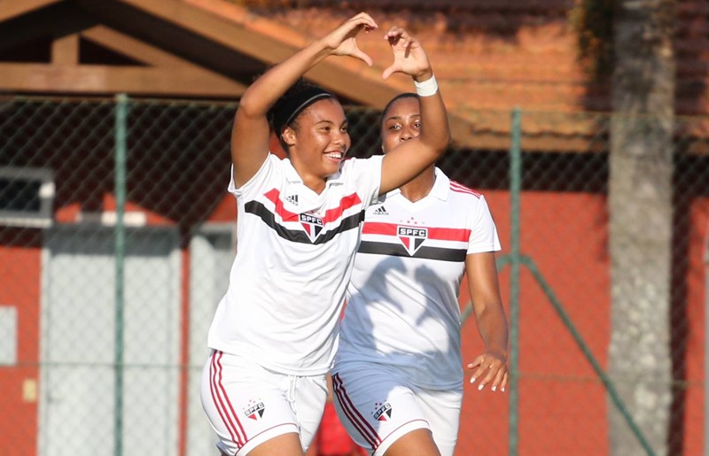 Leia mais sobre o artigo Pelo Campeonato Brasileiro Feminino A2, São Paulo goleia Duque de Caxias e segue líder do Grupo 6