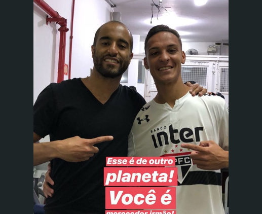 Leia mais sobre o artigo Atletas do São Paulo e ex-são paulinos parabenizam Lucas Moura