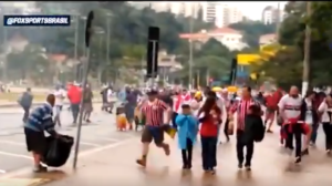 Read more about the article Briga entre torcedores do São Paulo resulta em 60 detidos e separação na arquibancada