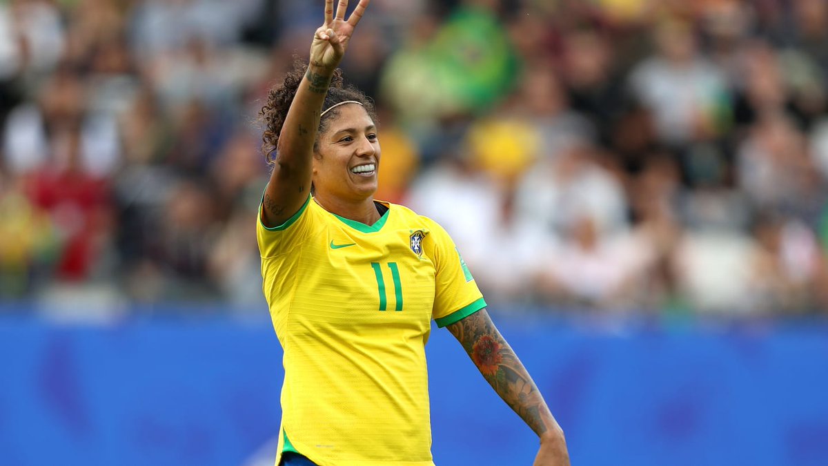 Leia mais sobre o artigo Atacante do São Paulo marca três gols na estreia da seleção brasileira na Copa do Mundo Feminina