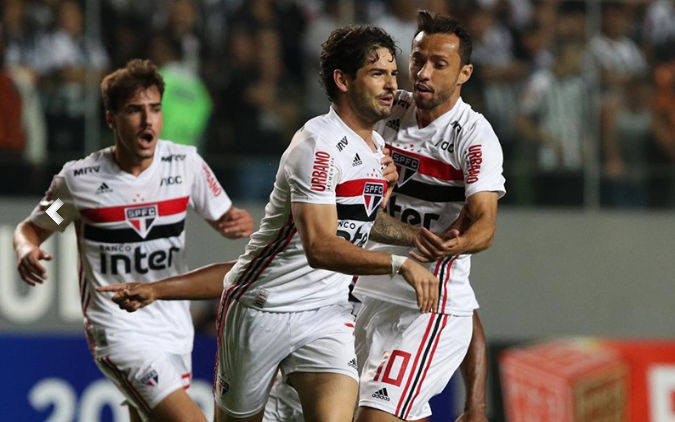 Leia mais sobre o artigo Pato elogia Nene e faz pedido ao time: “Tem de trabalhar a bola. O São Paulo tem muita qualidade”