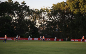 Leia mais sobre o artigo Em jogo-treino, titulares do São Paulo vencem EC São Bernardo, 2 a 1, mas reservas sofrem empate