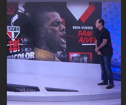 Leia mais sobre o artigo Muricy Ramalho exalta acerto com Daniel Alves: “O mais importante é que ele é vencedor”