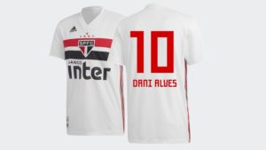 Leia mais sobre o artigo São Paulo já divulga venda da camisa 10 personalizada do Daniel Alves