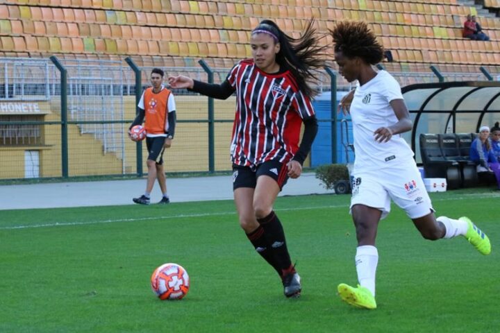 Com gol no final do jogo, Santos bate São Paulo pelo Campeonato Paulista Feminino