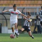 No Pacaembu, São Paulo joga bem, mas fica no empate com Santos pelo Paulista Feminino