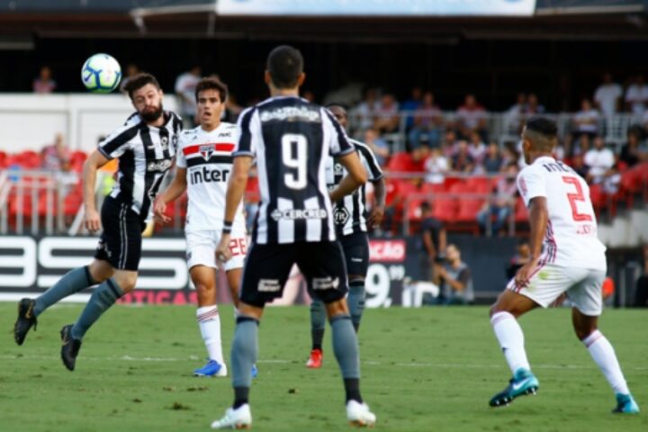 Pré-jogo: São Paulo visita o Botafogo em duelo de times na briga pelo G-6
