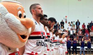 Read more about the article Pelo NBB, São Paulo enfrenta atual campeão Flamengo, em Brasília.