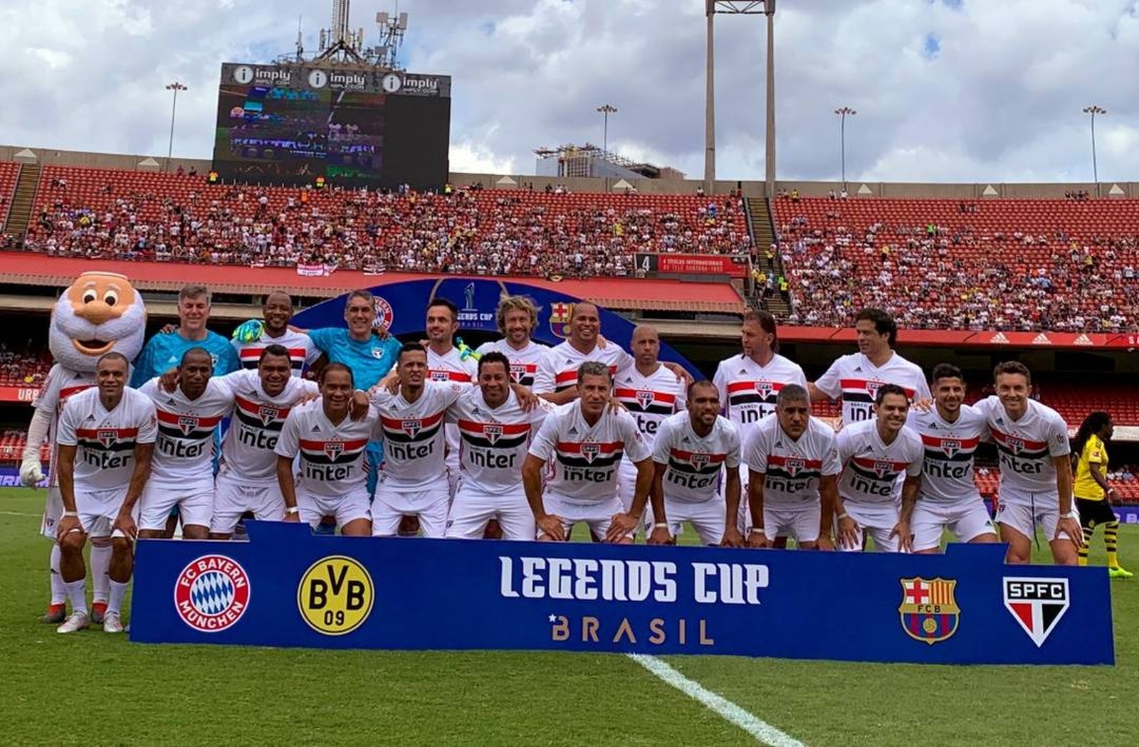 Leia mais sobre o artigo São Paulo leva o título da Legends Cup!