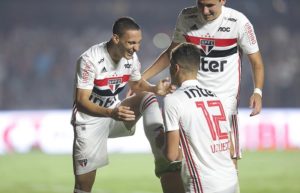 Read more about the article Segundo UOL, São Paulo encaminhou venda do Antony para Ajax; Tricolor lucrará com David Neres