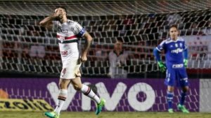 Leia mais sobre o artigo Savoia diz: “Se Volpi não ficar, Fernando Prass é o plano emergencial para a Libertadores”