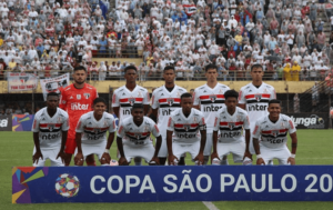 Leia mais sobre o artigo São Paulo joga mal e apenas empata na estreia da Copinha 2020