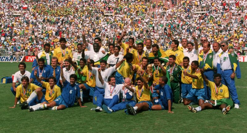 Leia mais sobre o artigo Dez dos 22 tetracampeões de 1994 atuaram no São Paulo durante a carreira