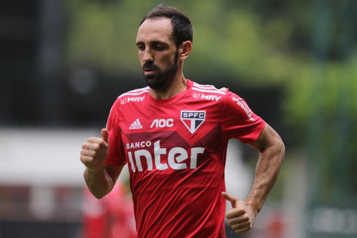 Juanfran fica no São Paulo em 2021?