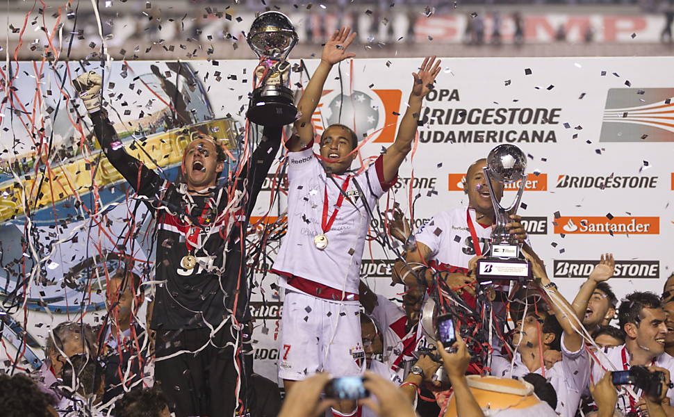Leia mais sobre o artigo DAZN transmitirá São Paulo x Tigre, jogo de volta da final da Copa Sul-Americana 2012