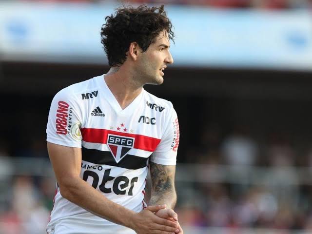 Leia mais sobre o artigo Relação entre Pato e São Paulo complica e atacante pode não ser relacionado para o jogo contra o Bahia