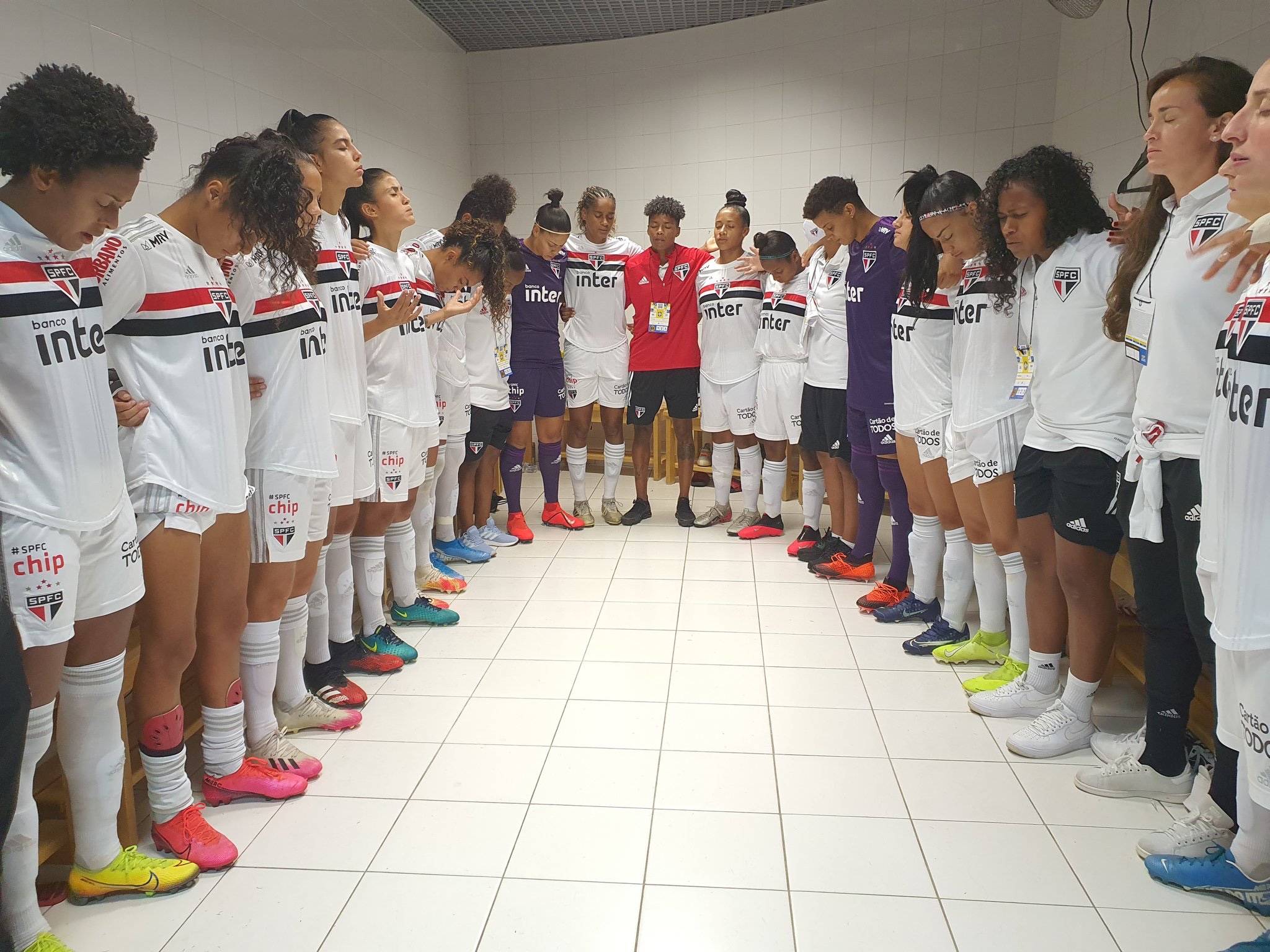 Leia mais sobre o artigo São Paulo recebe Red Bull Bragantino e busca vitória em estreia no Paulistão Feminino 2020