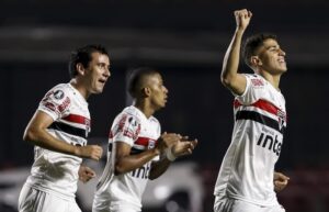 Read more about the article Com goleada, São Paulo se despede da Libertadores