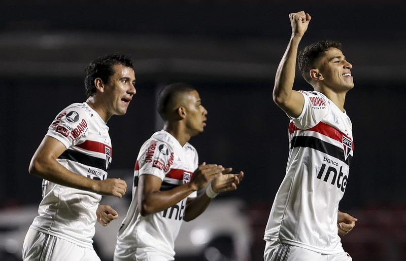 Leia mais sobre o artigo Com goleada, São Paulo se despede da Libertadores